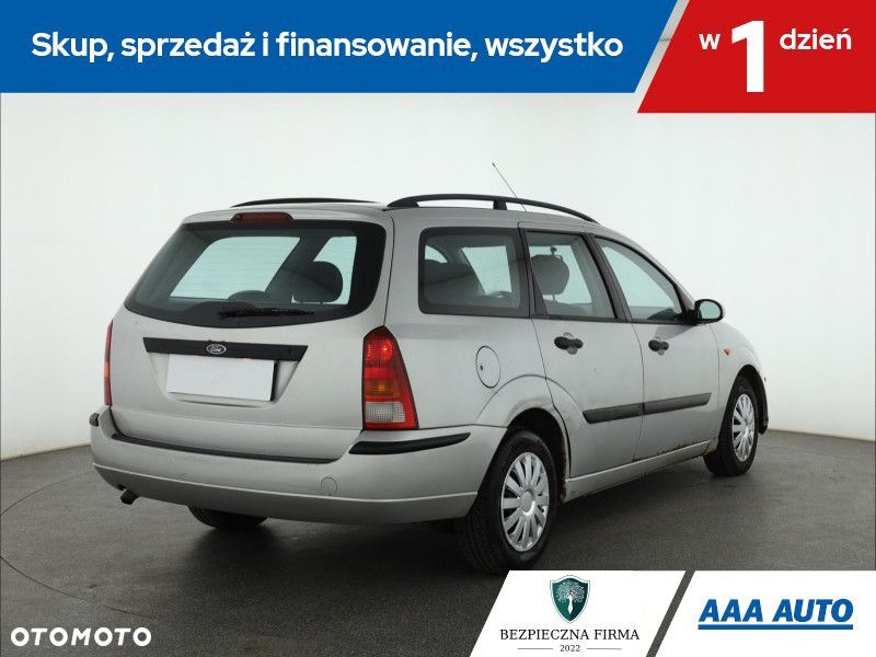 Ford Focus SW - 7