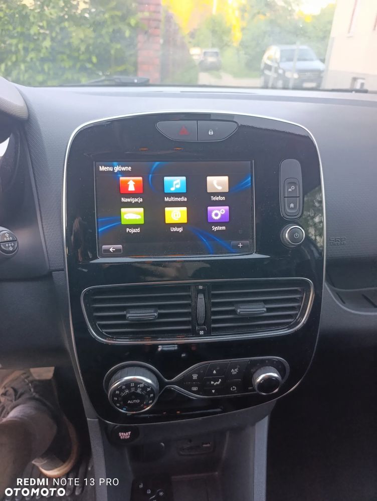 Renault Clio 1.2 16V Limited Plus - 25