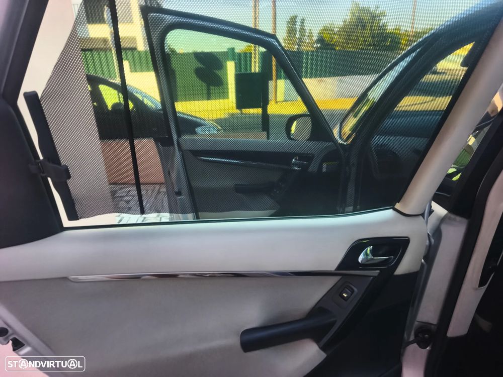 Citroën C4 Picasso 1.6 HDi Exclusive 135g - 16