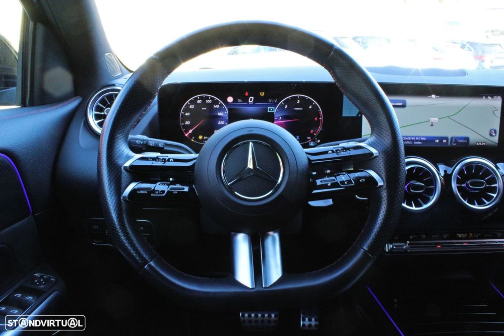 Mercedes-Benz GLA 180 d AMG Line - 7