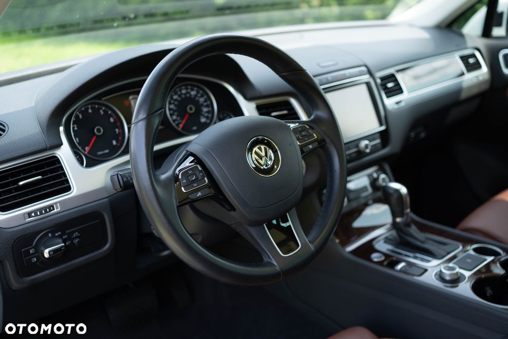 Volkswagen Touareg 3.6 V6 FSI BMT - 16