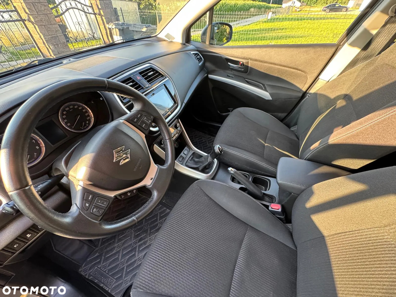 Suzuki SX4 S-Cross 1.0 T Premium - 27