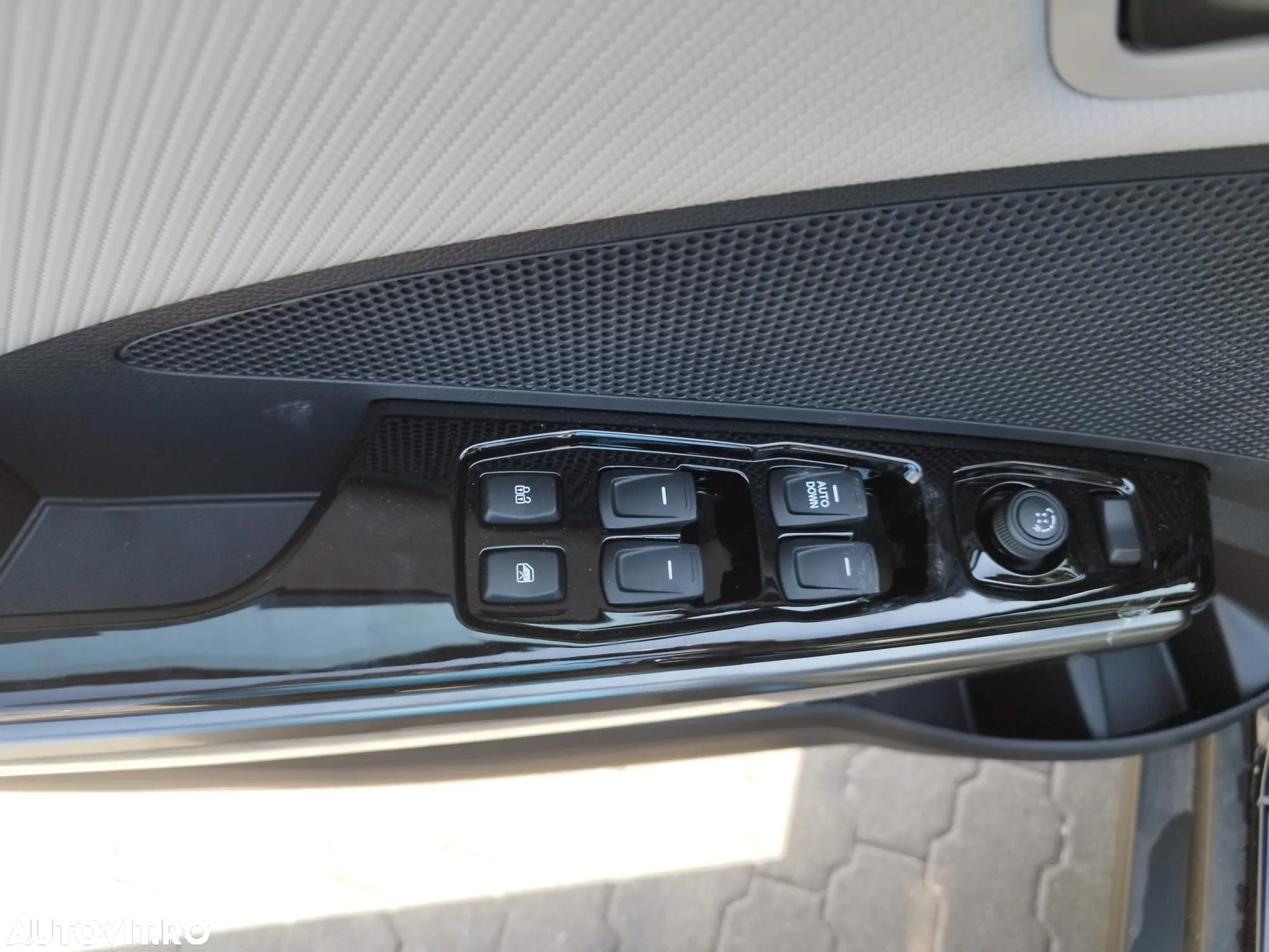 SsangYong Tivoli - 5