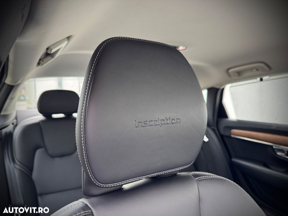 Volvo S90 T8 Twin Engine AWD Geartronic Inscription - 23