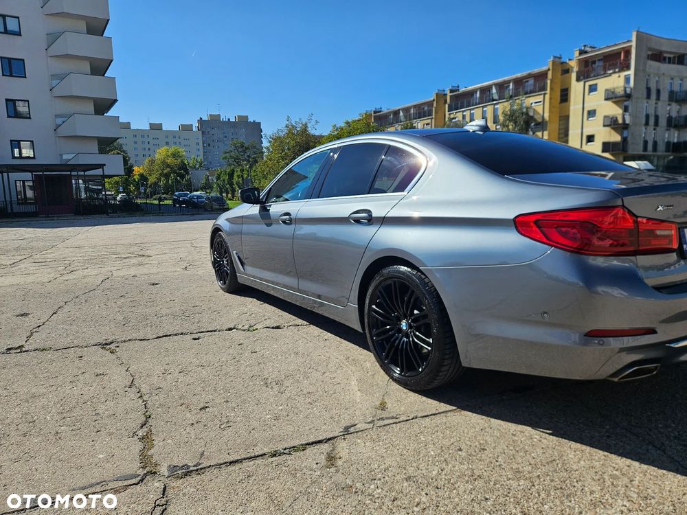 BMW Seria 5 540i GPF xDrive Luxury Line - 5
