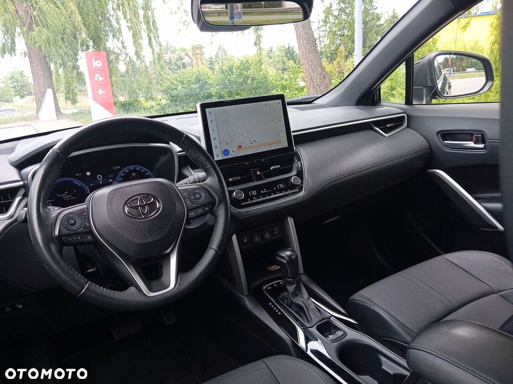 Toyota Corolla Cross 2.0 Hybrid Executive - 10