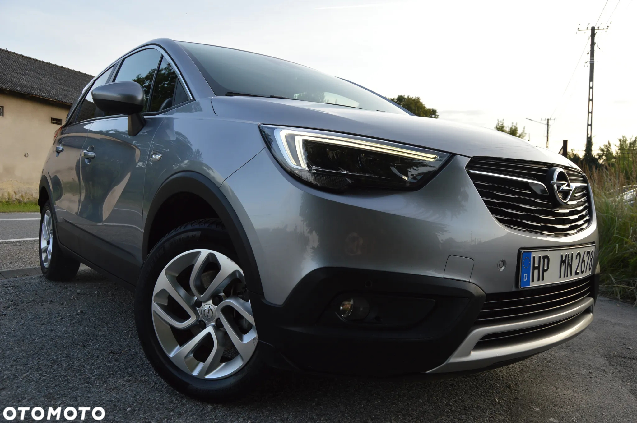 Opel Crossland X 1.2 T Design Line S&S - 6