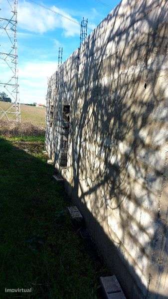 Vendo ruina em construção - Grande imagem: 5/8