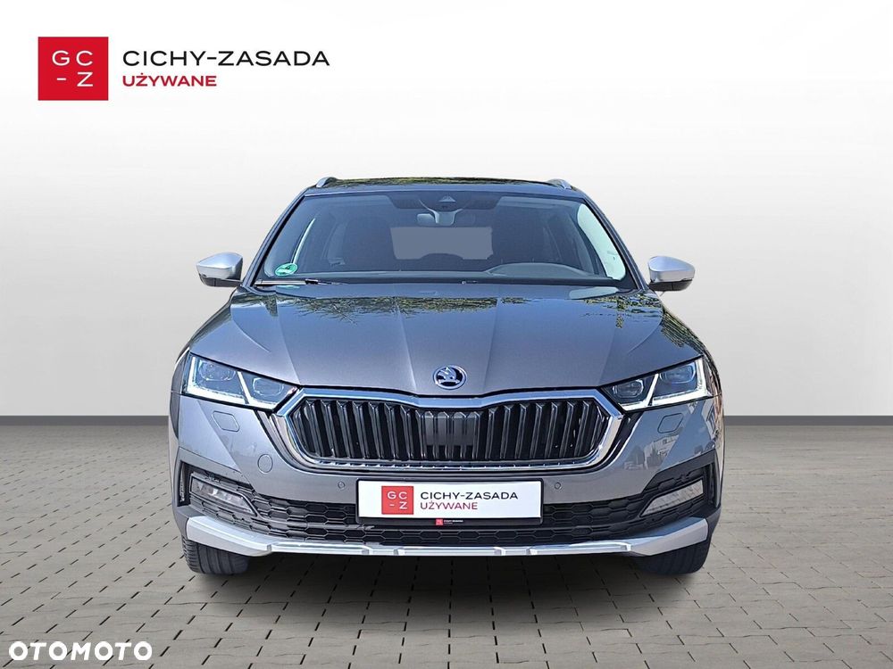 Skoda Octavia 2.0 TDI 4x4 Scout DSG - 8