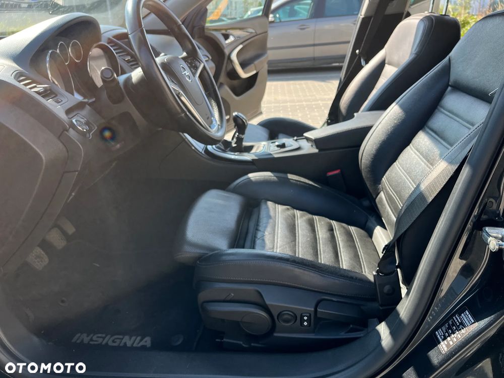Opel Insignia 2.0 CDTI Cosmo ecoFLEX - 11