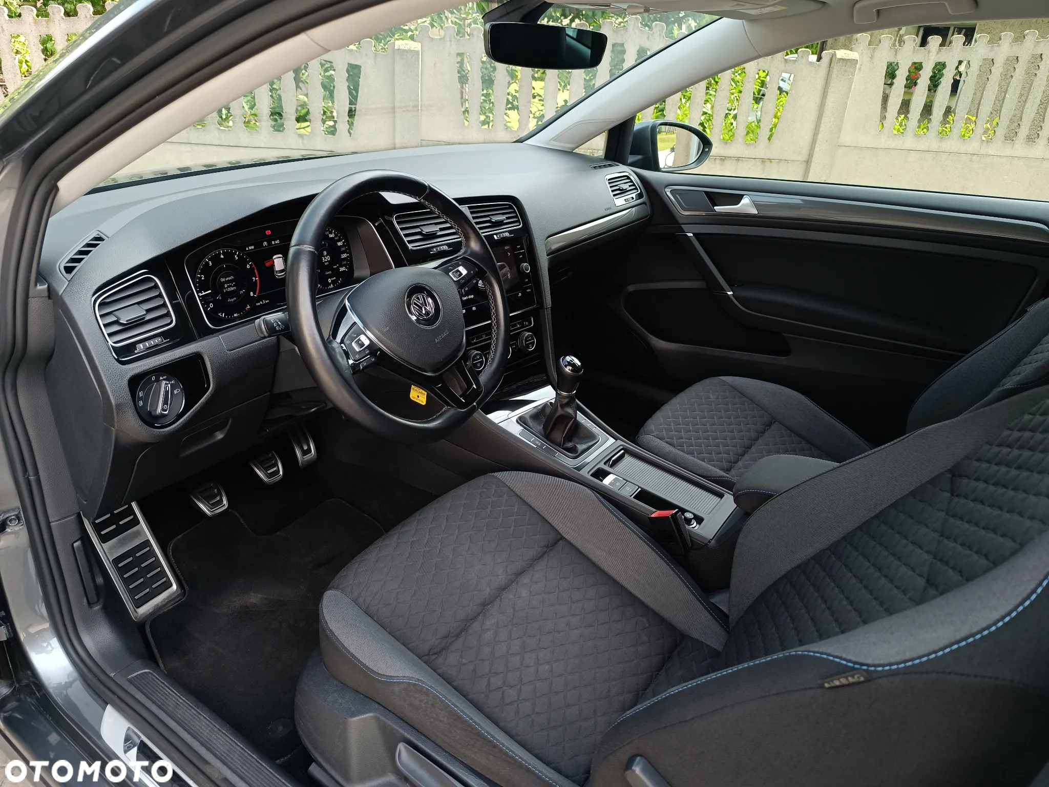 Volkswagen Golf 1.5 TSI ACT Join - 10