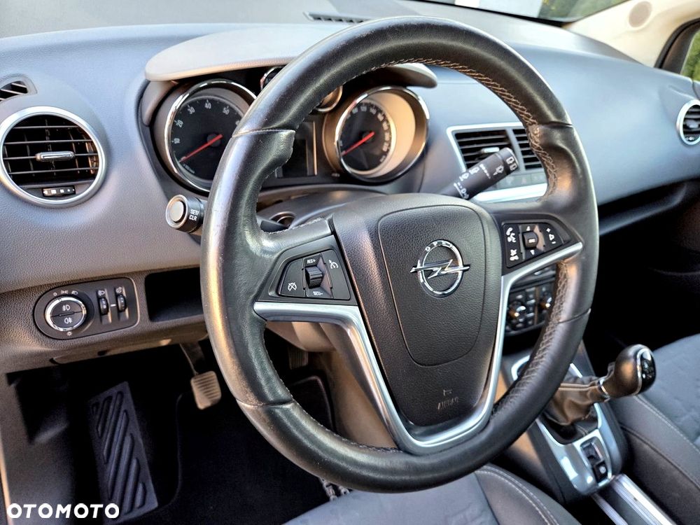Opel Meriva - 24