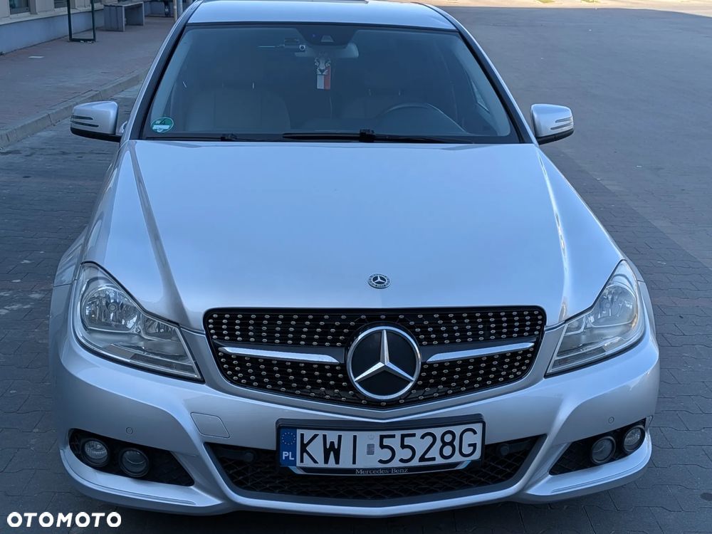 Mercedes-Benz Klasa C 180 (BlueEFFICIENCY) 7G-TRONIC Avantgarde - 9