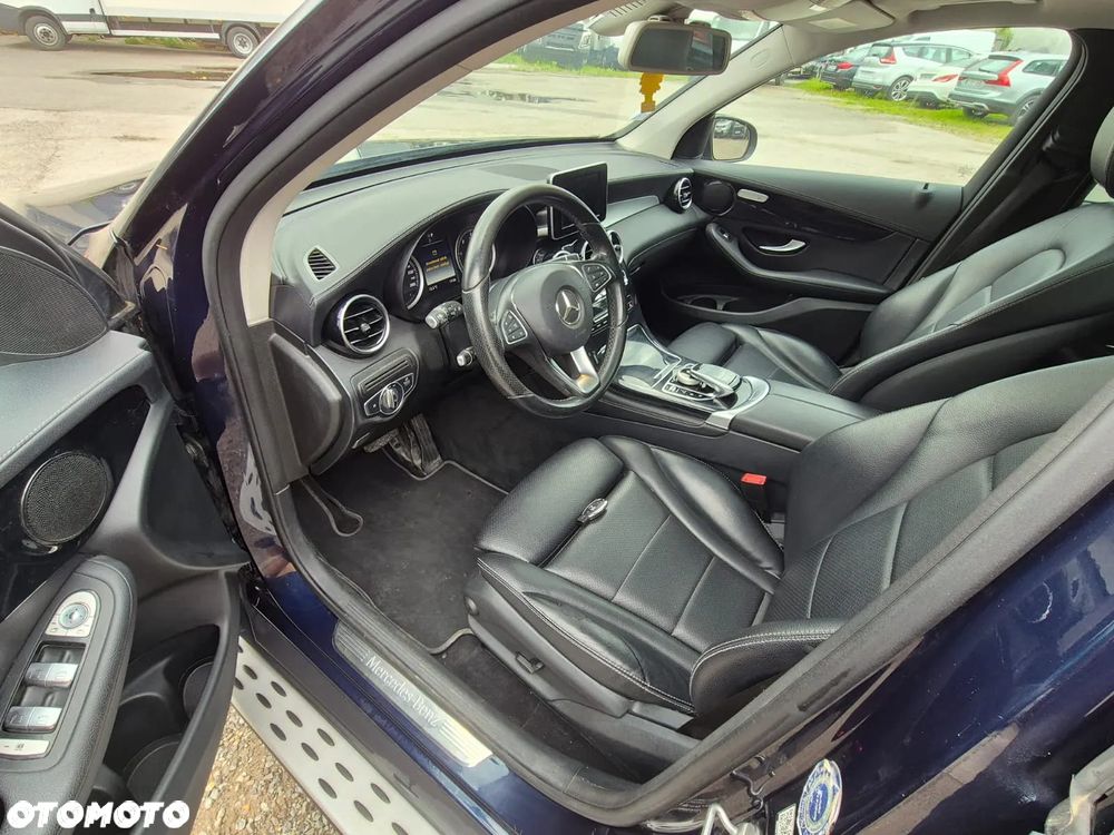 Mercedes-Benz GLC 250 d 4Matic 9G-TRONIC - 10