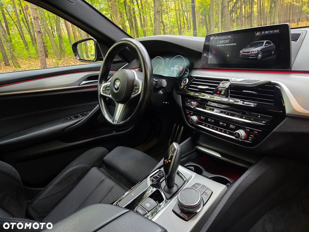 BMW Seria 5 520d M Sport sport - 21