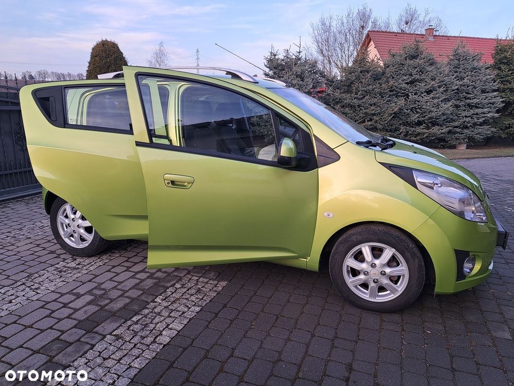 Chevrolet Spark 1.2 LS+ - 27