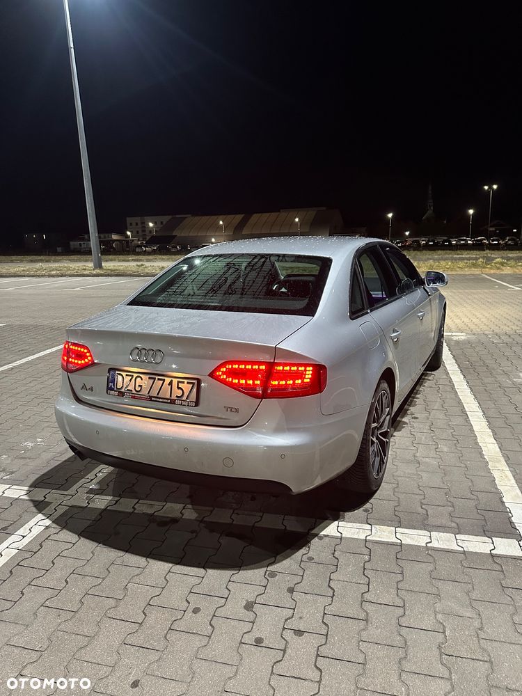 Audi A4 Limousine 2.0 TDI DPF Attraction - 5