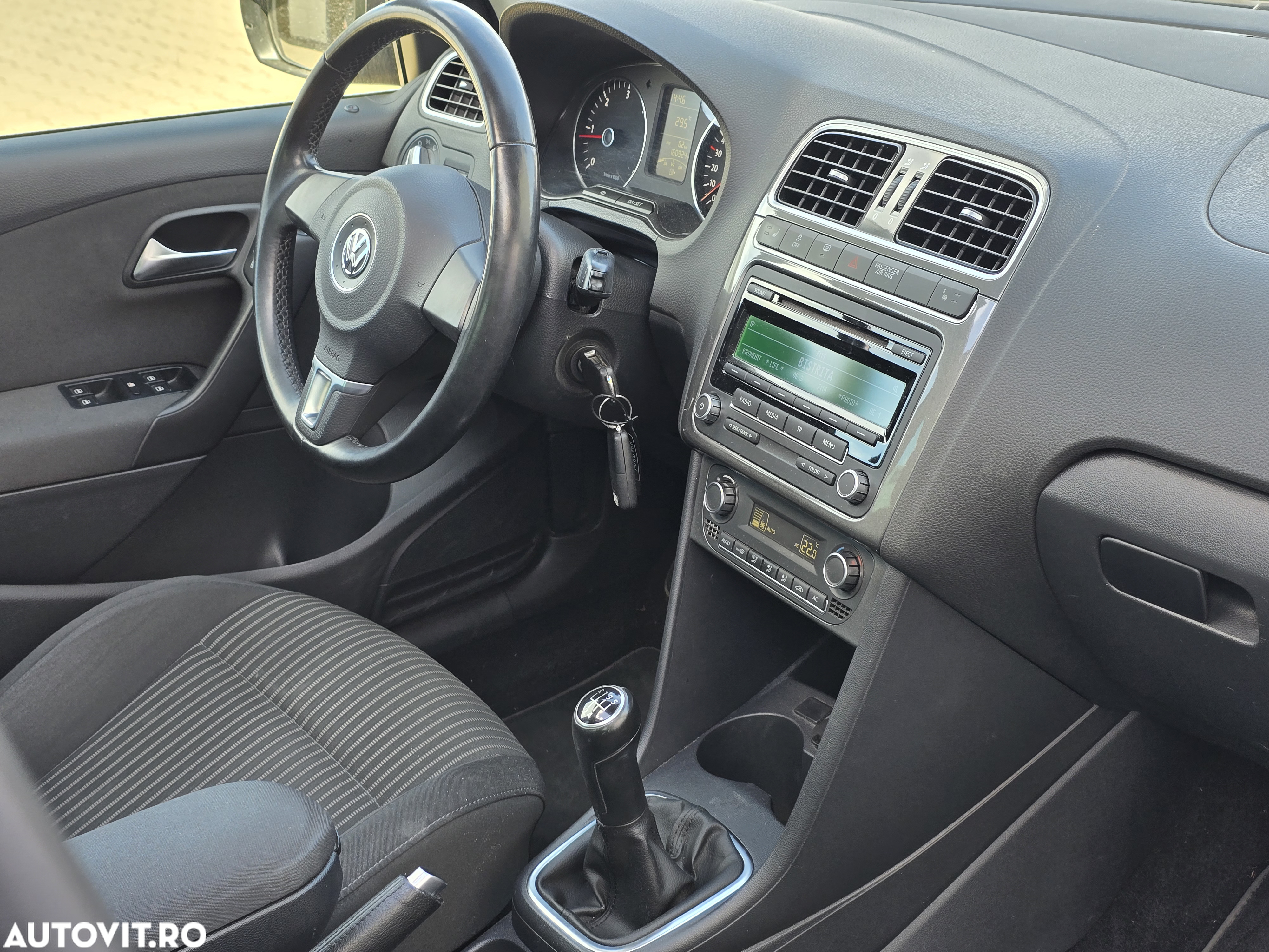 Volkswagen Polo 1.6 TDI Black/Silver Edition - 12