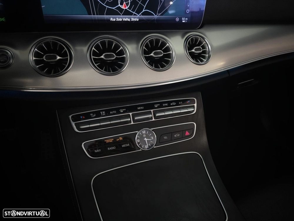 Mercedes-Benz E 220 d AMG Line - 25