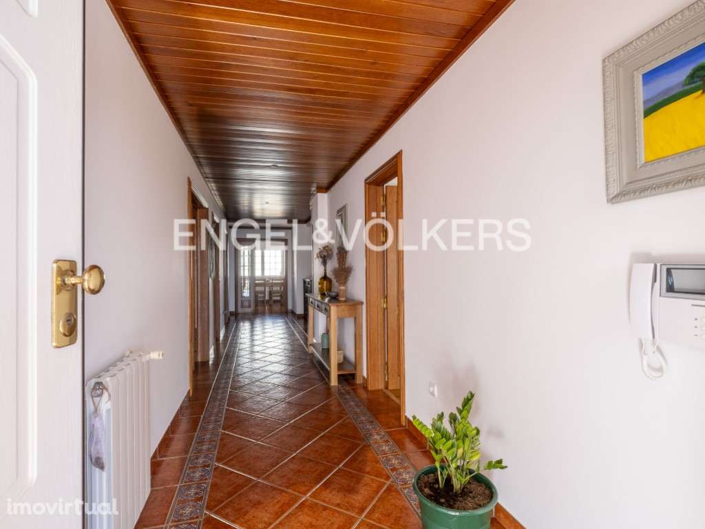 Moradia T5 com piscina e vista verde em Aldeia Grande - Grande imagem: 5/33