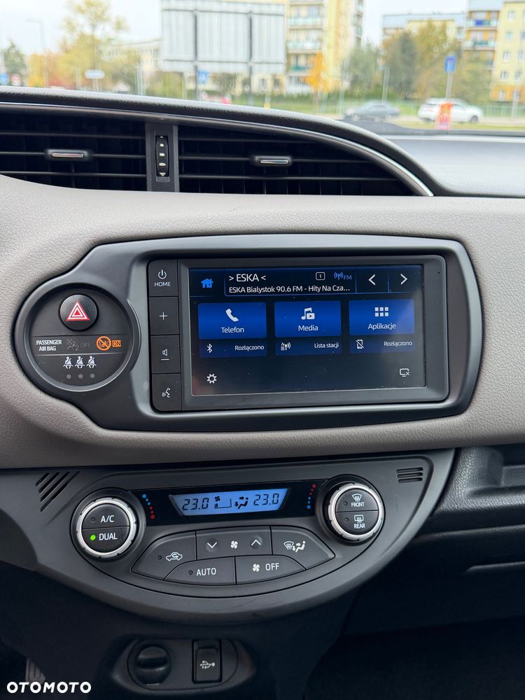 Toyota Yaris - 25