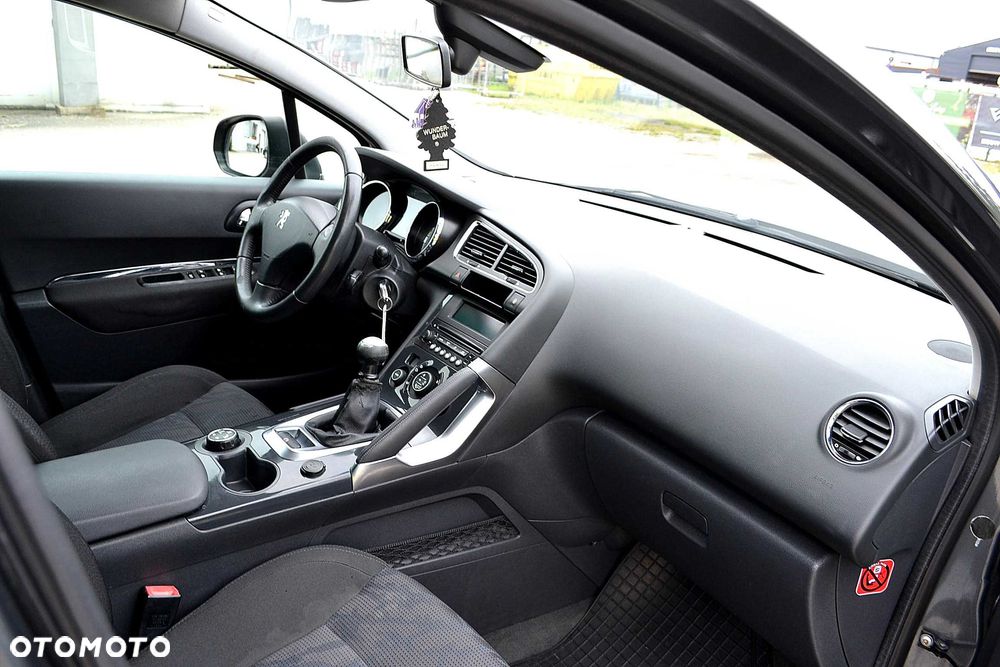Peugeot 3008 - 8
