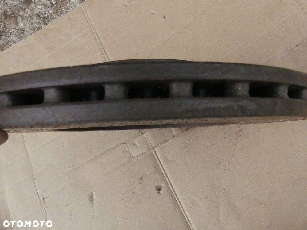 dw audi a5 tarcza hamulcowa 8w0615301g - 3