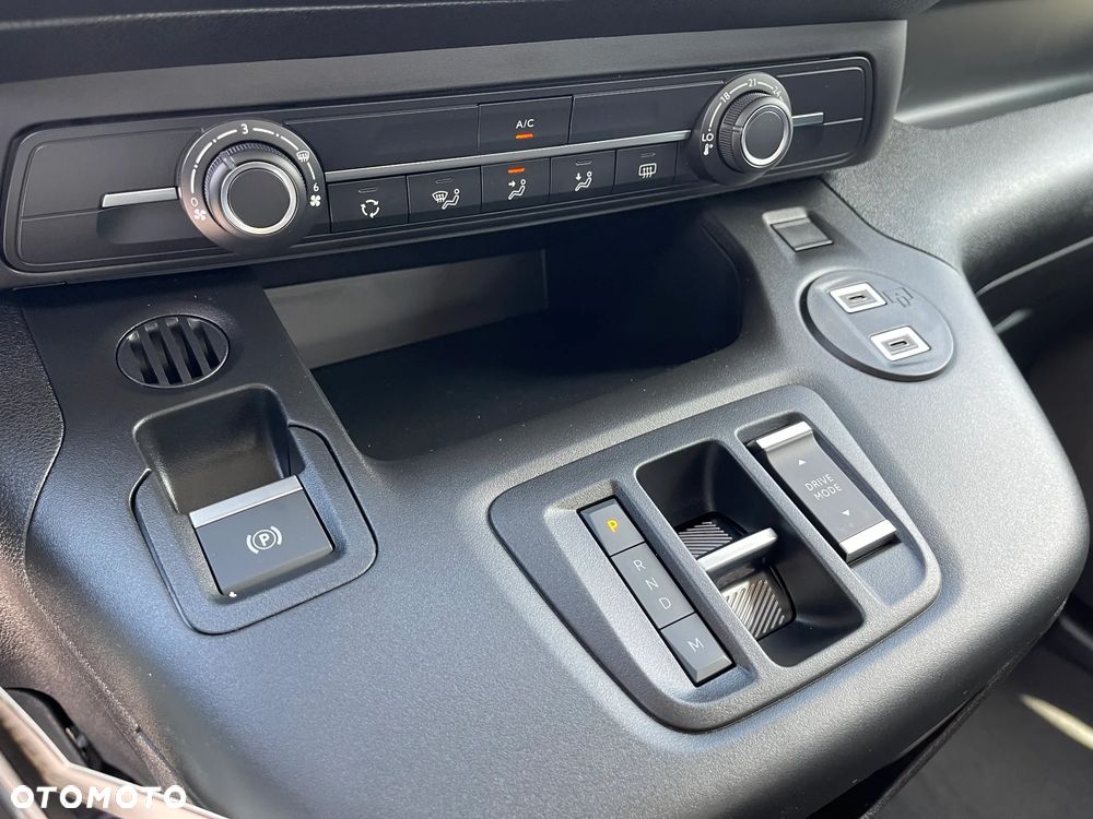 Toyota Proace City Verso Long 1.5 D-4D Business - 17