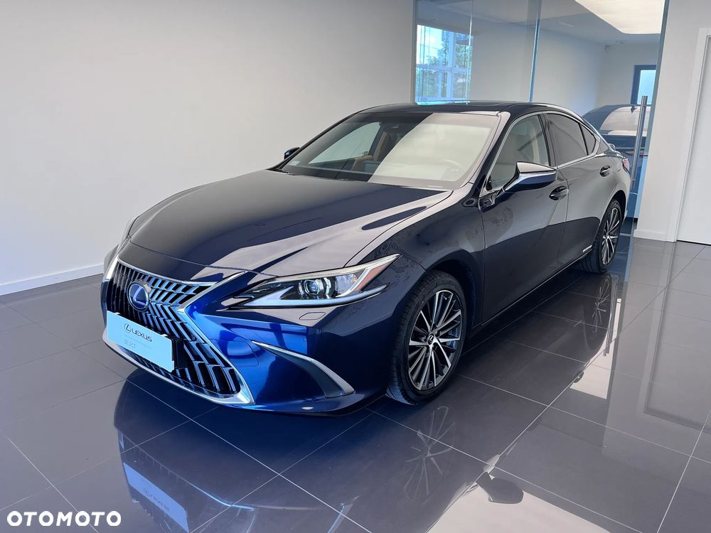 Lexus ES 300h Business Edition - 1