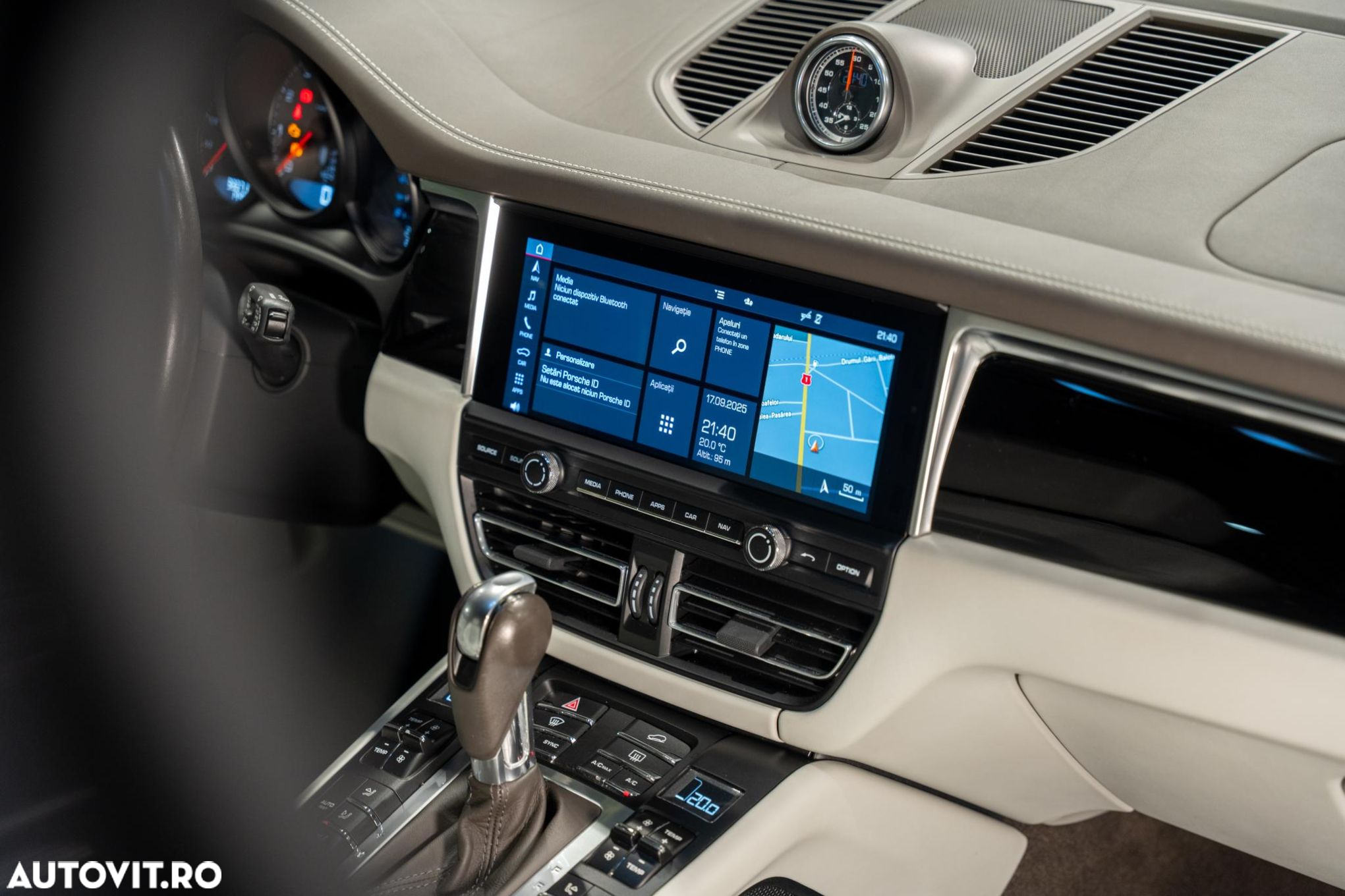 Porsche Macan - 15