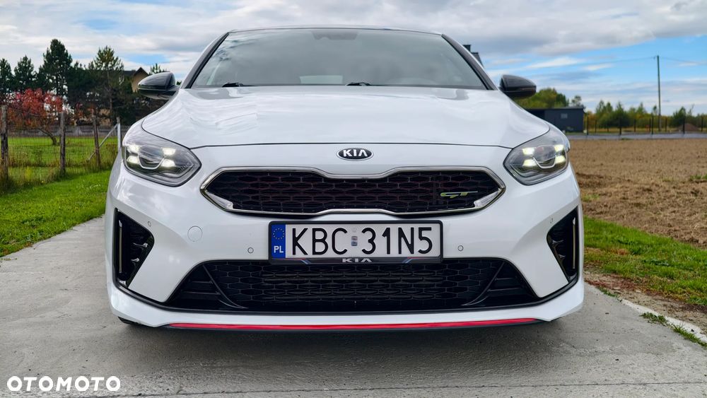 Kia ProCeed