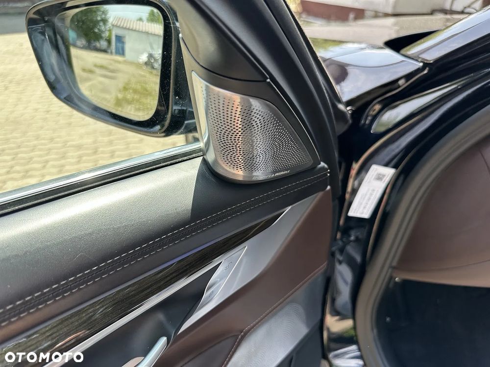 BMW Seria 7 740Le xDrive iPerformance - 13
