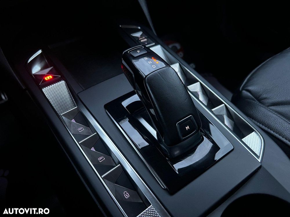 DS Automobiles DS 3 - 10