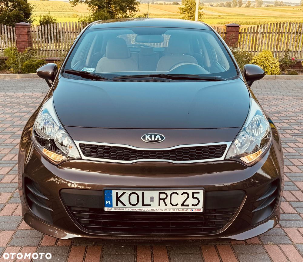 Kia Rio 1.2 L - 32