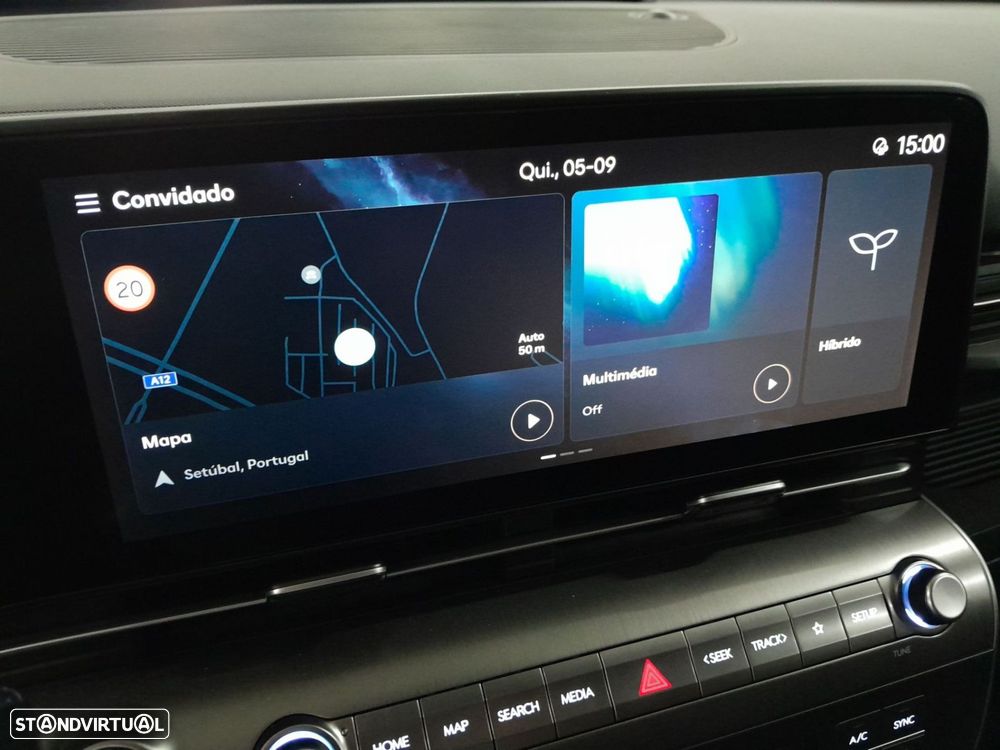 Hyundai Kauai 1.6 GDi HEV Premium - 17