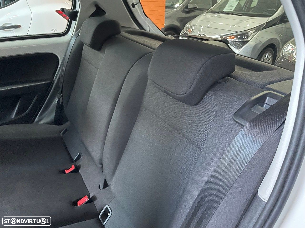 VW Up! 1.0 Move - 14
