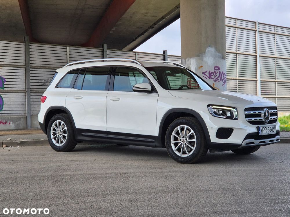 Mercedes-Benz GLB 200 7G-DCT - 3