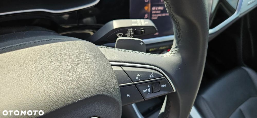 Audi Q3 45 TFSI Quattro S tronic S line - 33