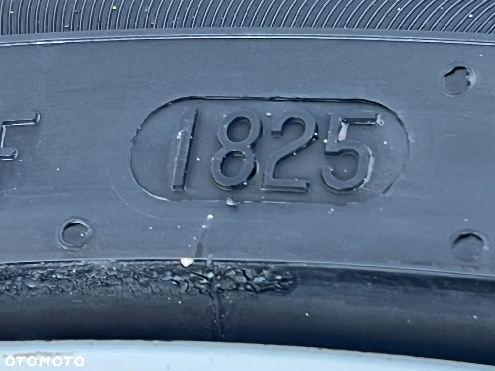 Ford Mondeo 2.0 EcoBoost STart-Stopp Autom ST-Line - 25