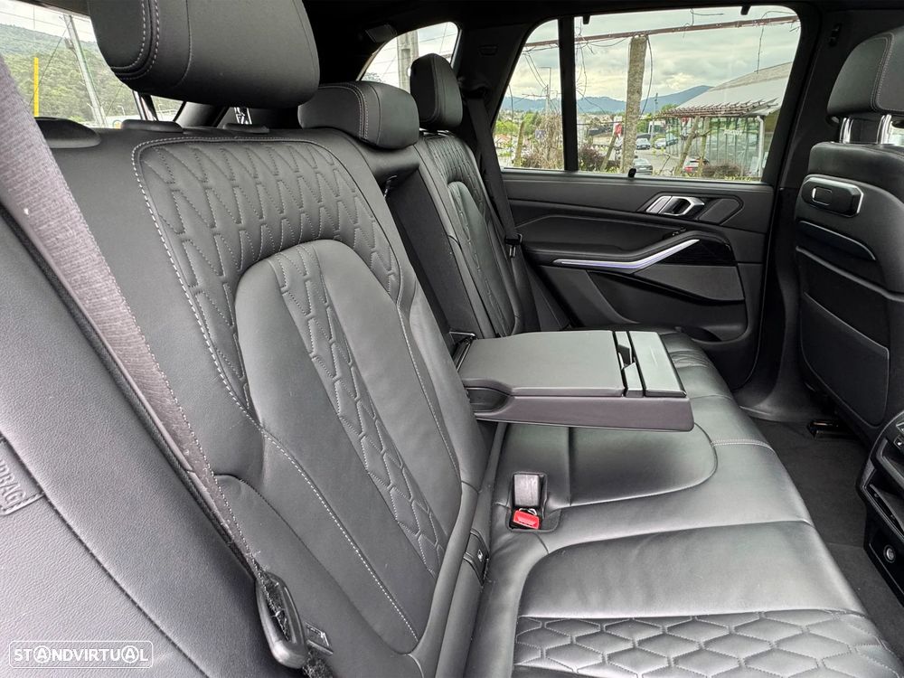 BMW X5 50 e xDrive Edição Desportiva M - 16