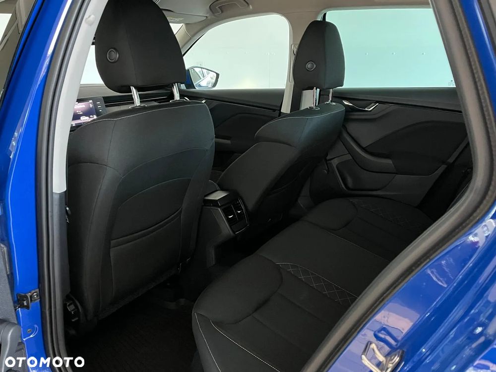 Skoda Kamiq 1.0 TSI Ambition DSG - 32