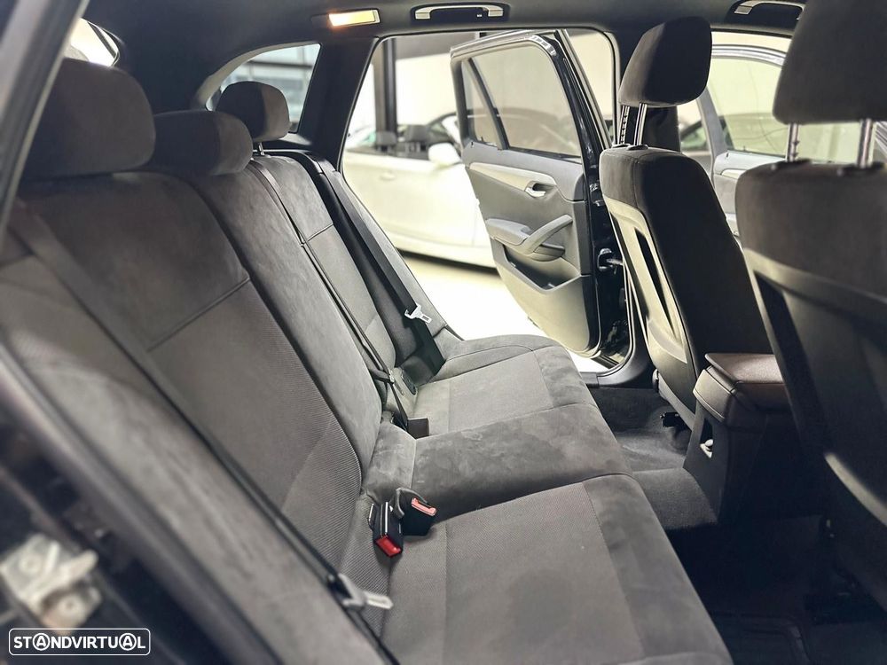 BMW X1 18 d sDrive Pack M - 13