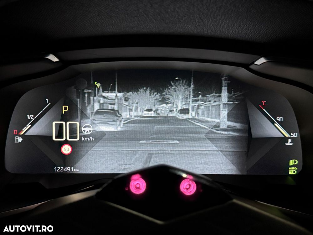 DS Automobiles DS 7 Crossback - 12