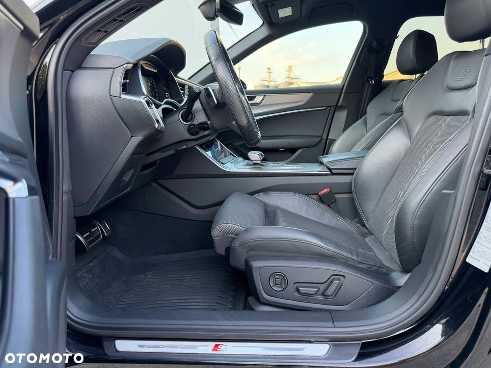 Audi A6 Avant 40 TDI quattro S tronic S line - 18