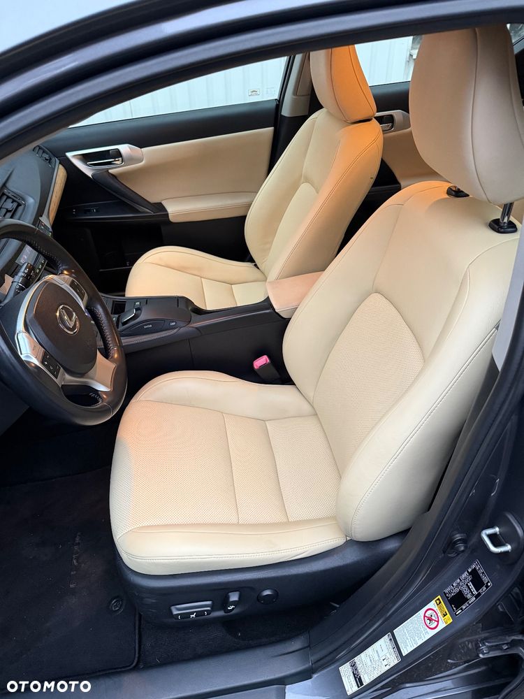 Lexus CT Luxury Line - 14