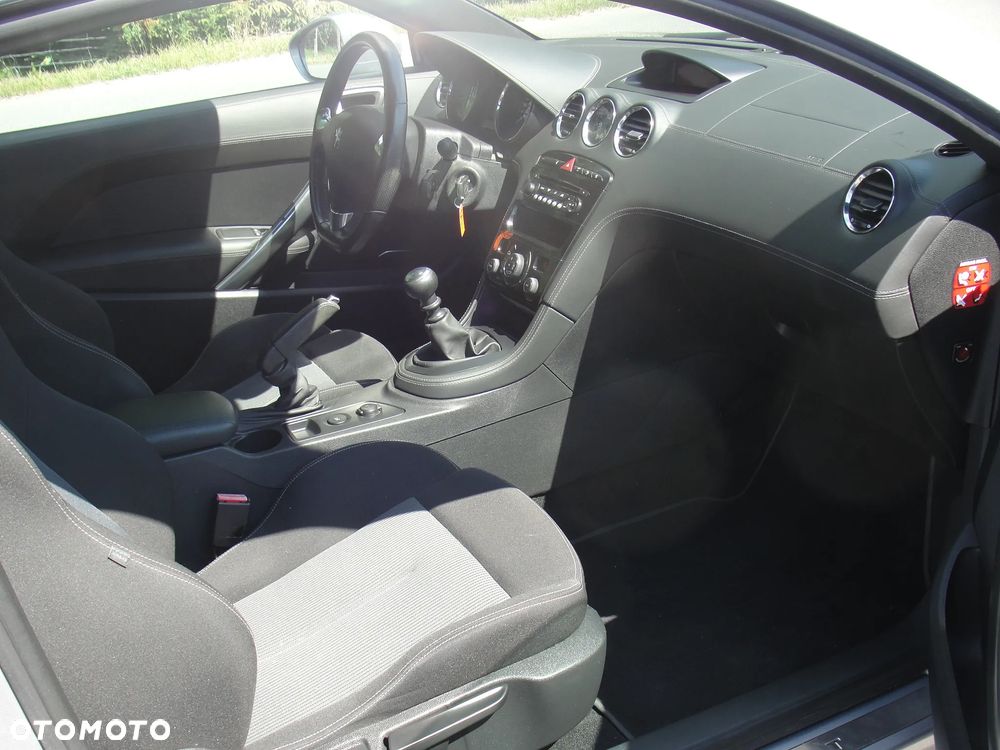 Peugeot RCZ 2.0 HDi - 6
