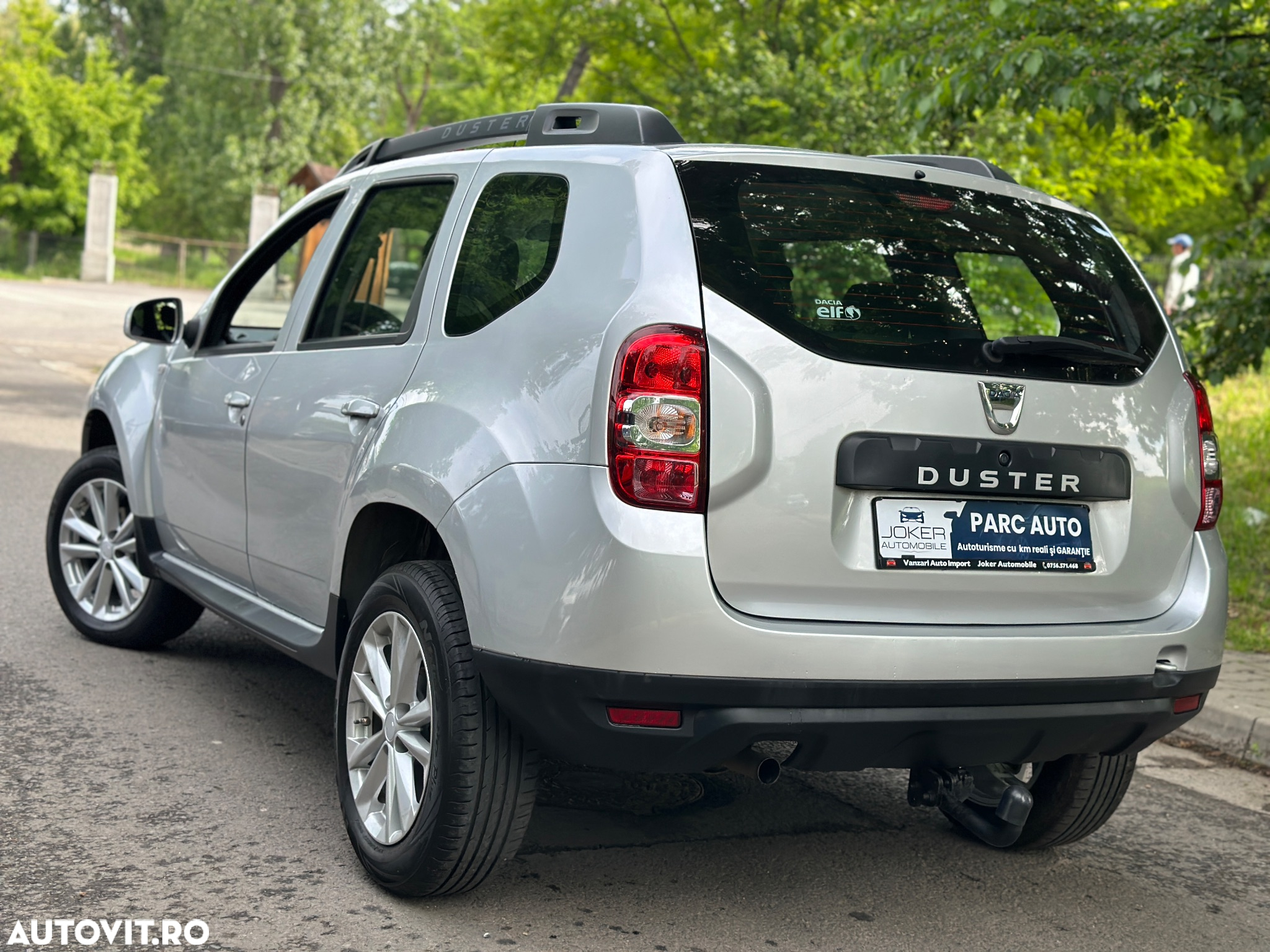 Dacia Duster 1.2 TCe 4x2 Laureate - 4