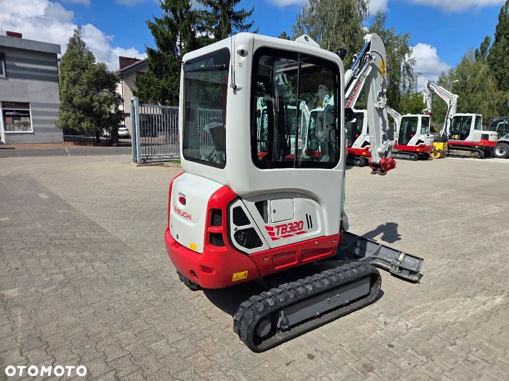 Takeuchi Koparka Minikoparka TAKEUCHI TB320 DEMO - Gwarancja - 3 łyżki - 5