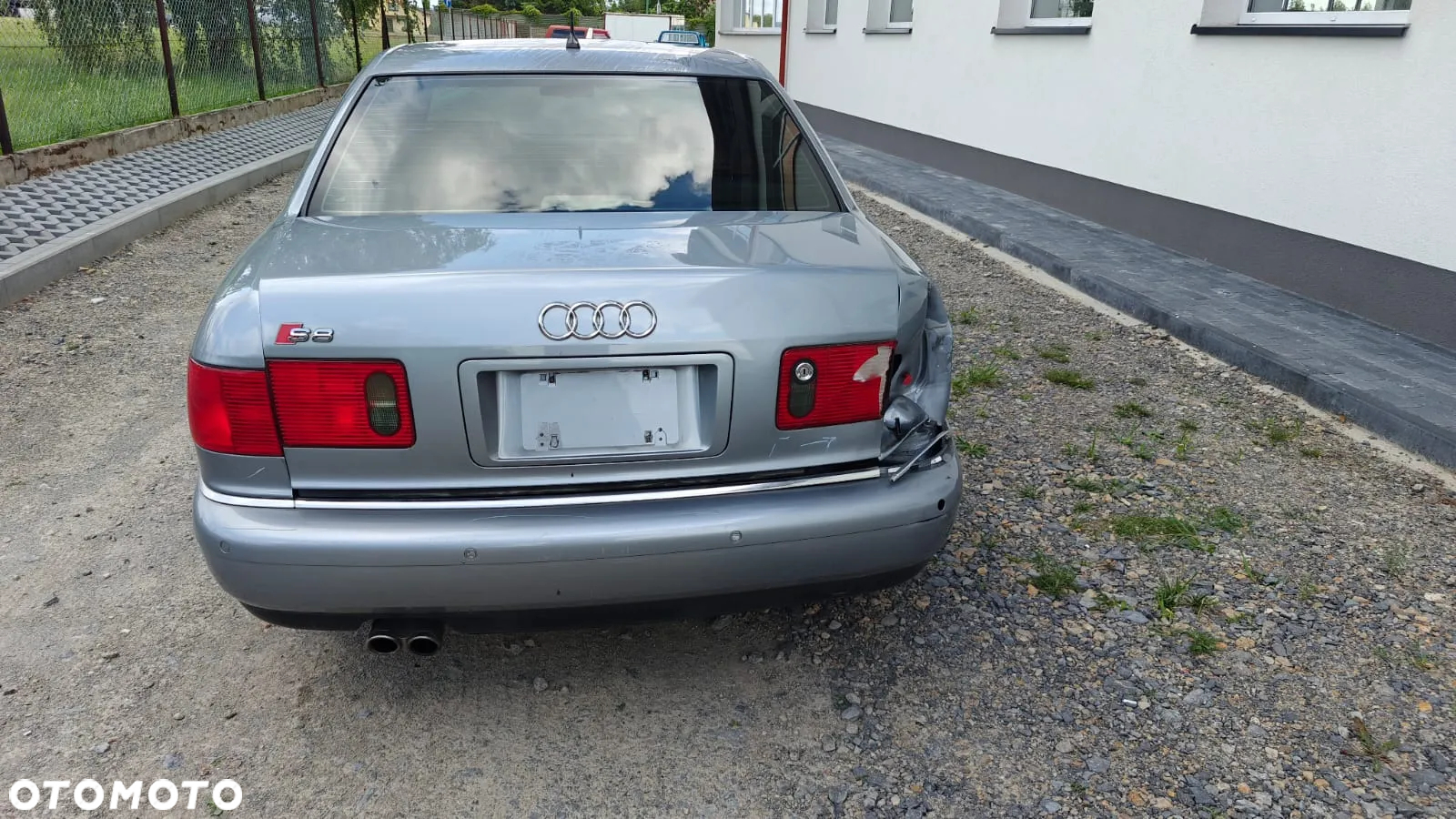Audi A8 - 7