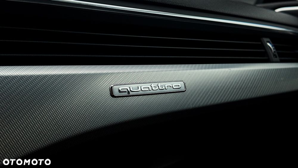 Audi A4 Avant 2.0 TDI S tronic quattro sport - 19